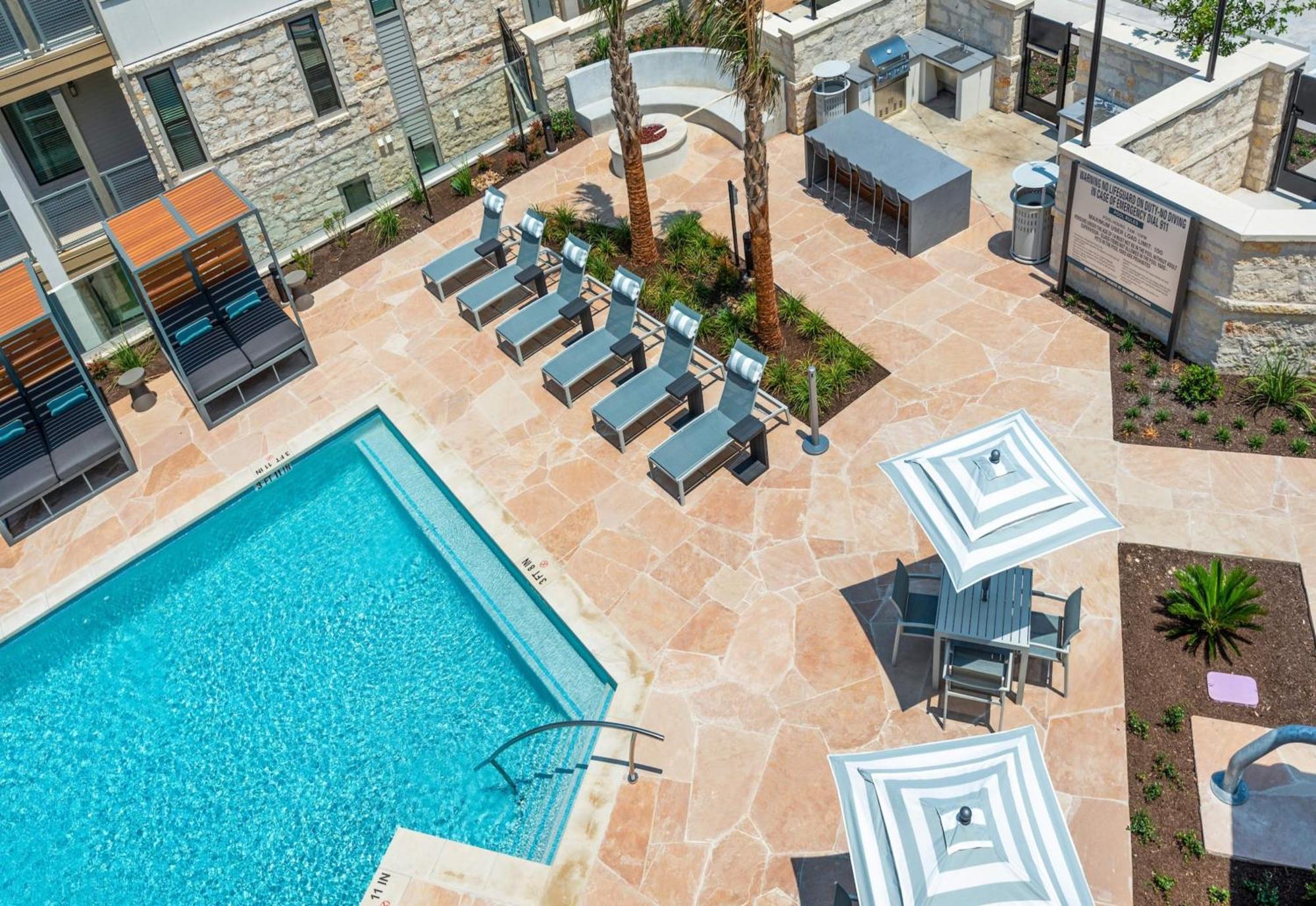 The Artesian Apartments By Barsala The Hills Ngoại thất bức ảnh